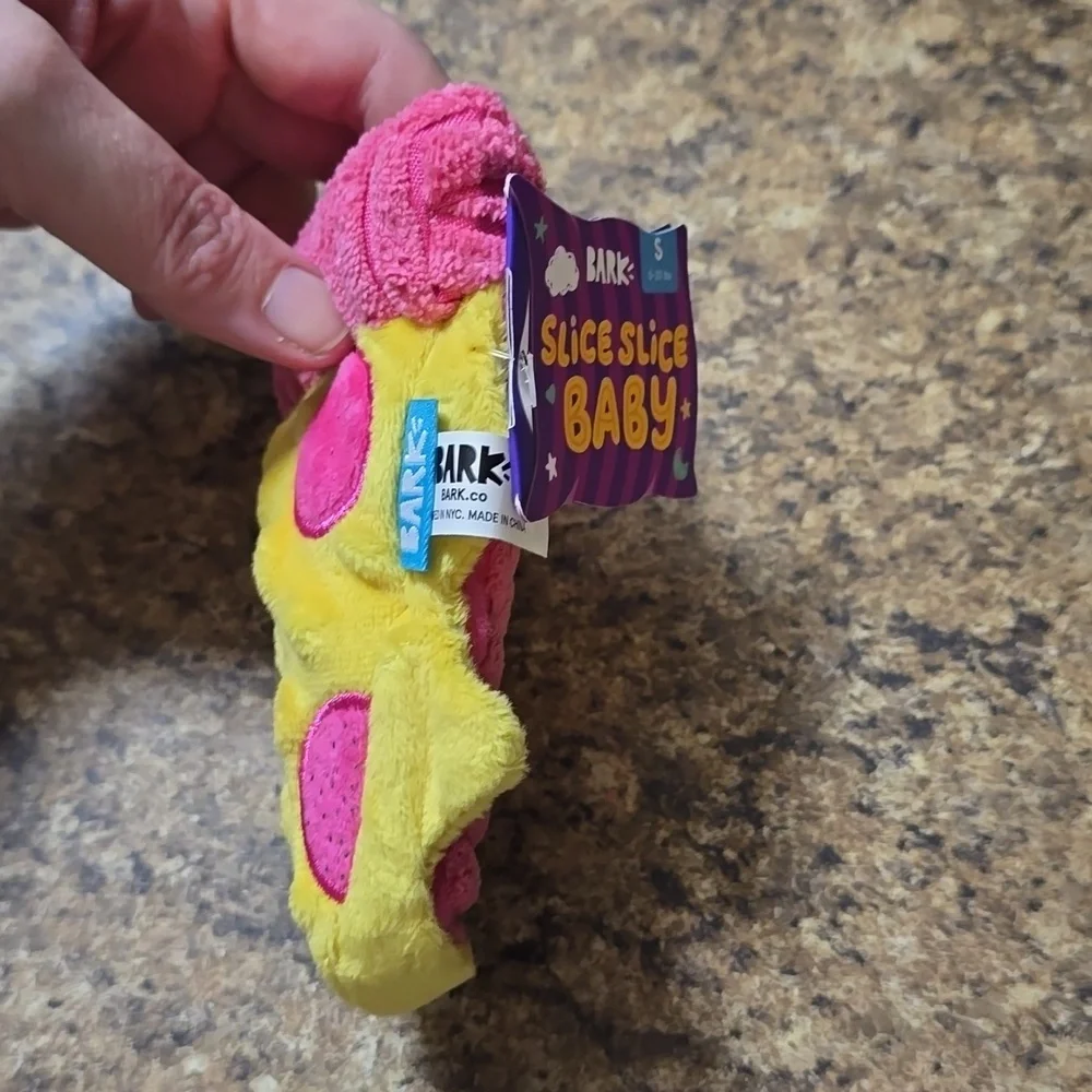 Bark Slice Sloce BabyYellow and Pink Pizza Dog Toy NWT‎ Size Small 0-20 Pounds